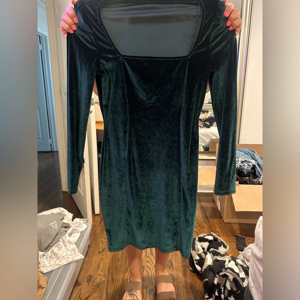 Velvet long sleeve dress